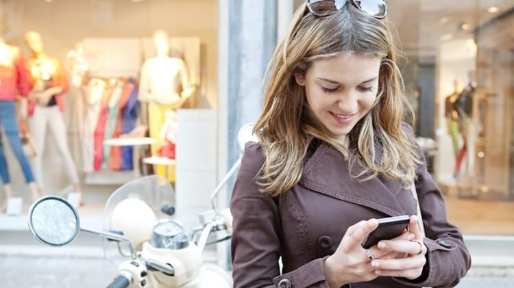 using retail beacons to engage customers